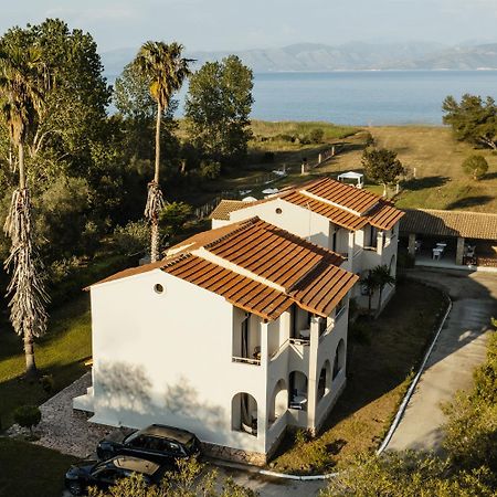 Ferienwohnung Parakladi Seaside Retreat Lefkímmi Exterior foto
